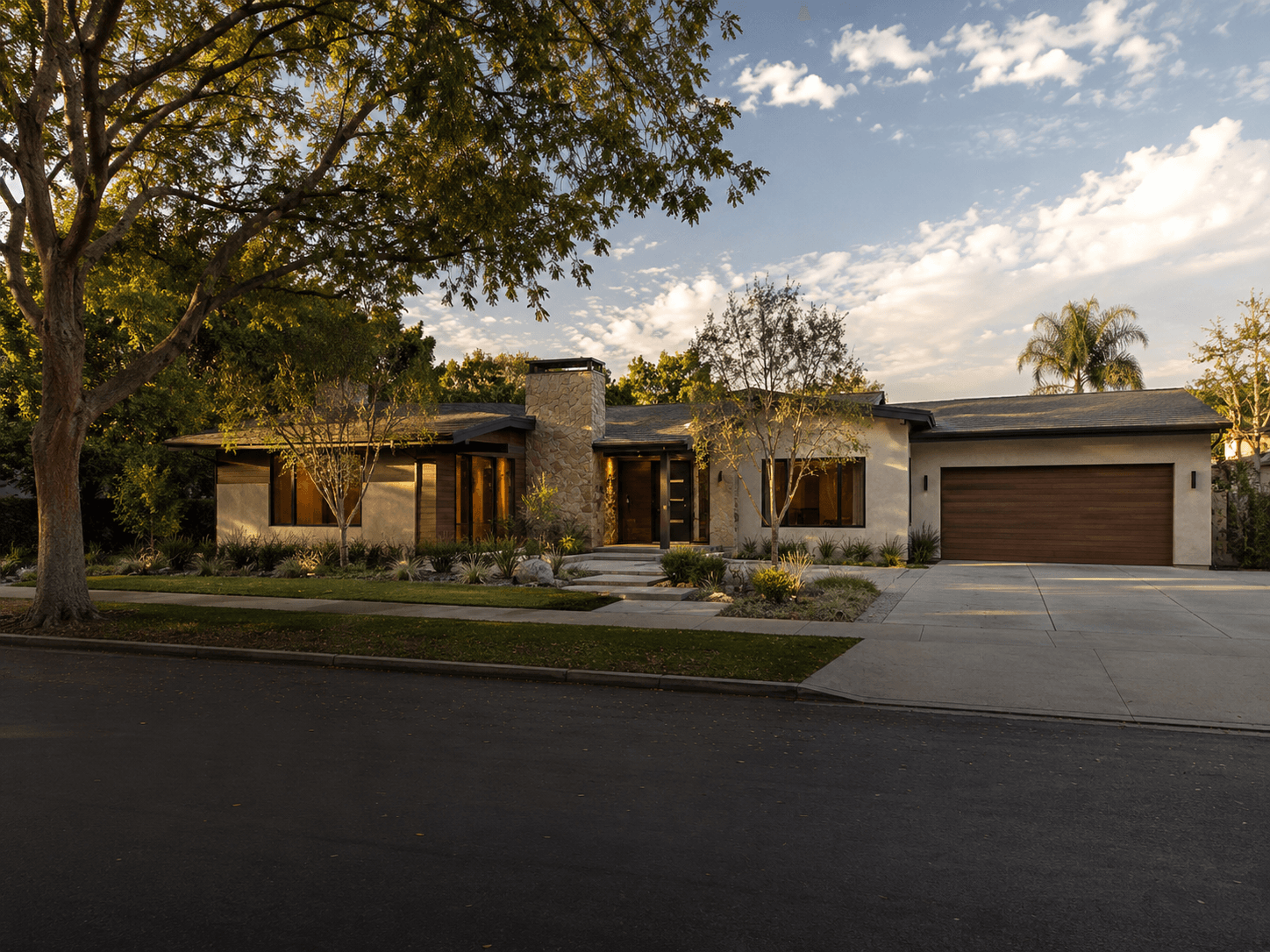 9542 Woodman Ave — Custom Homes in Los Angeles, CA